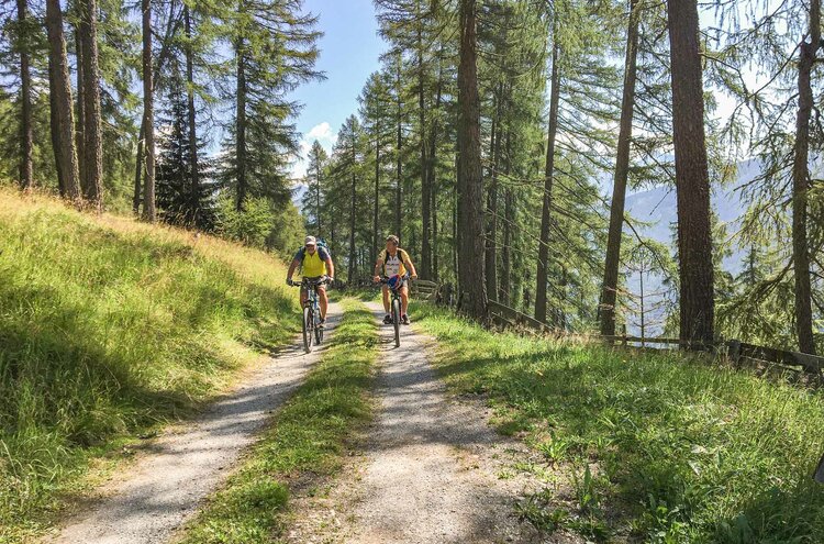 Bike-Tour Zwei Personen bei Bike-Tour